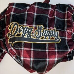 Dogg Supply Men’s med. robe